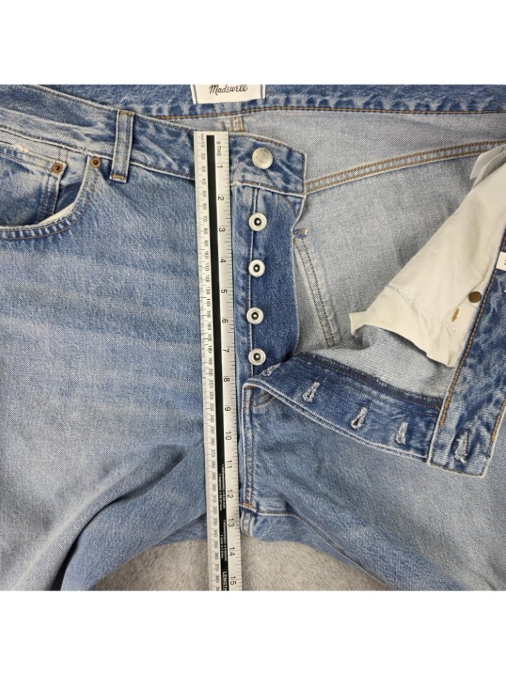 Madewell Curvy Dean Easy Straight Jeans Womens 33 NWT Light Wash Distressed - Picture 11 of 12